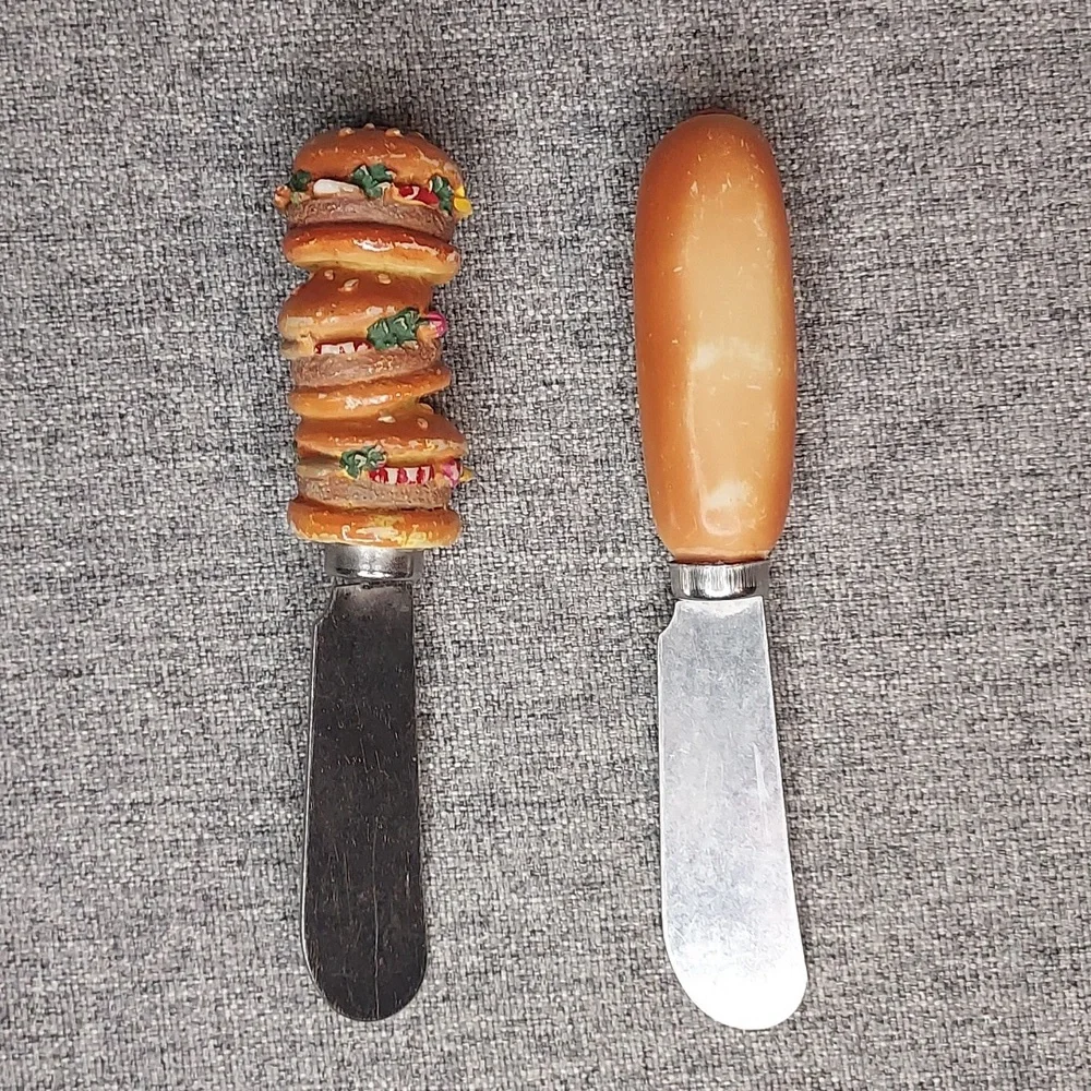 Vintage Novelty Hamburger Hotdog Picnic Butter Cheese Spreaders